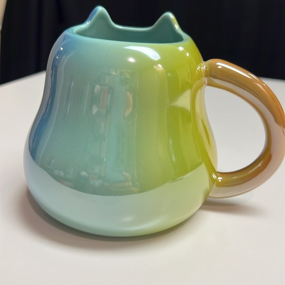 Disney Mr. Mittens mug - Picture 3 of 16